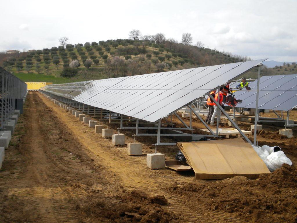 Campo fotovoltaico ad Altomonte