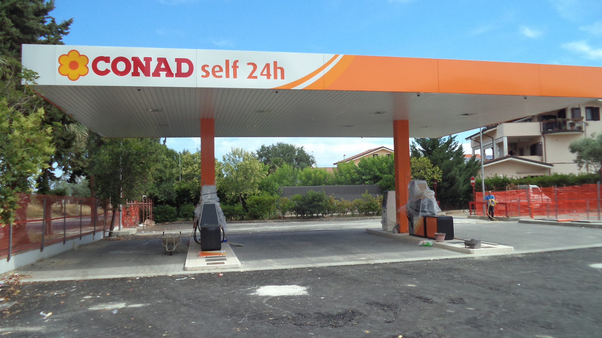 Sector imageRealization of Conad service station